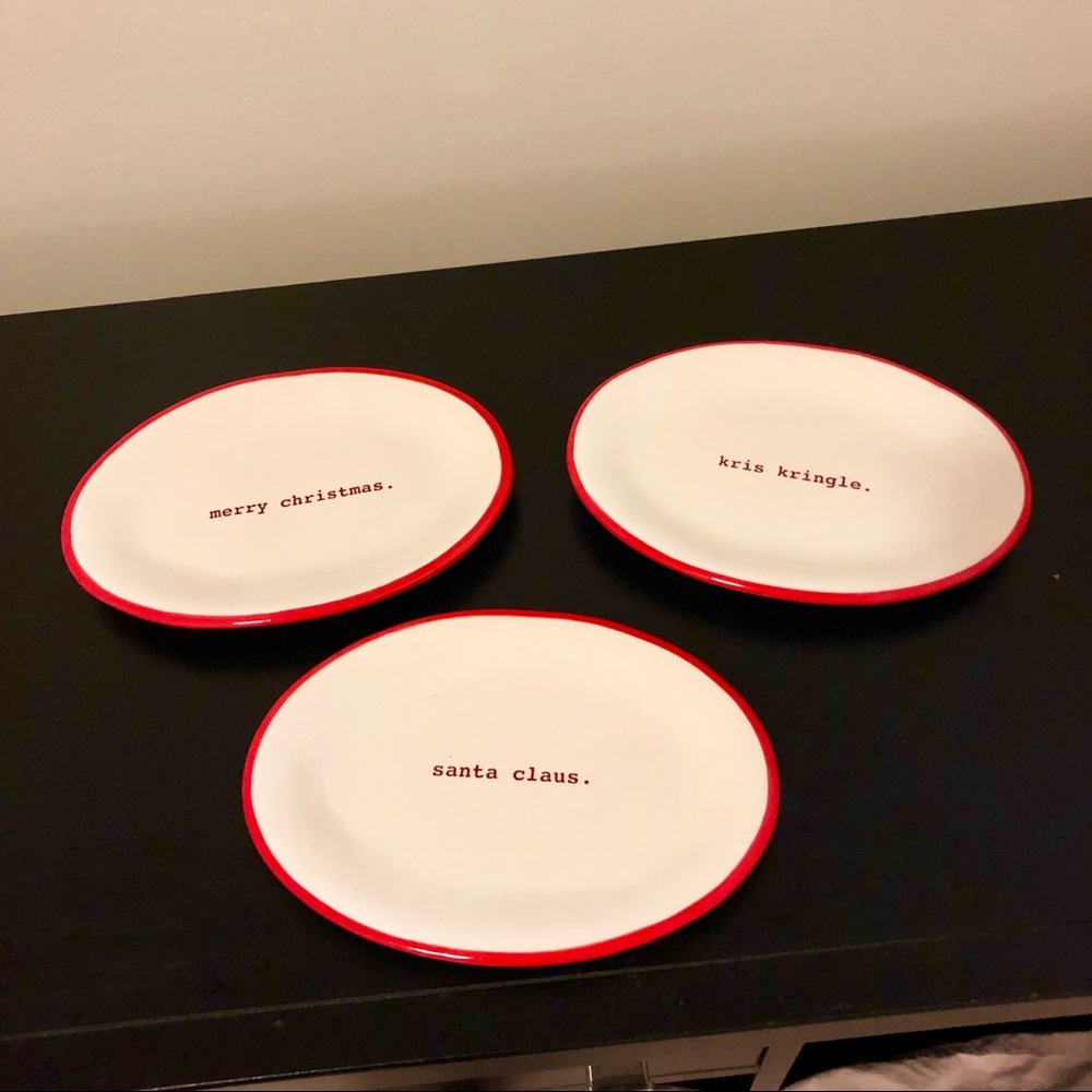 Rae Dunn Christmas small oval plates 🎅🏼 🎄